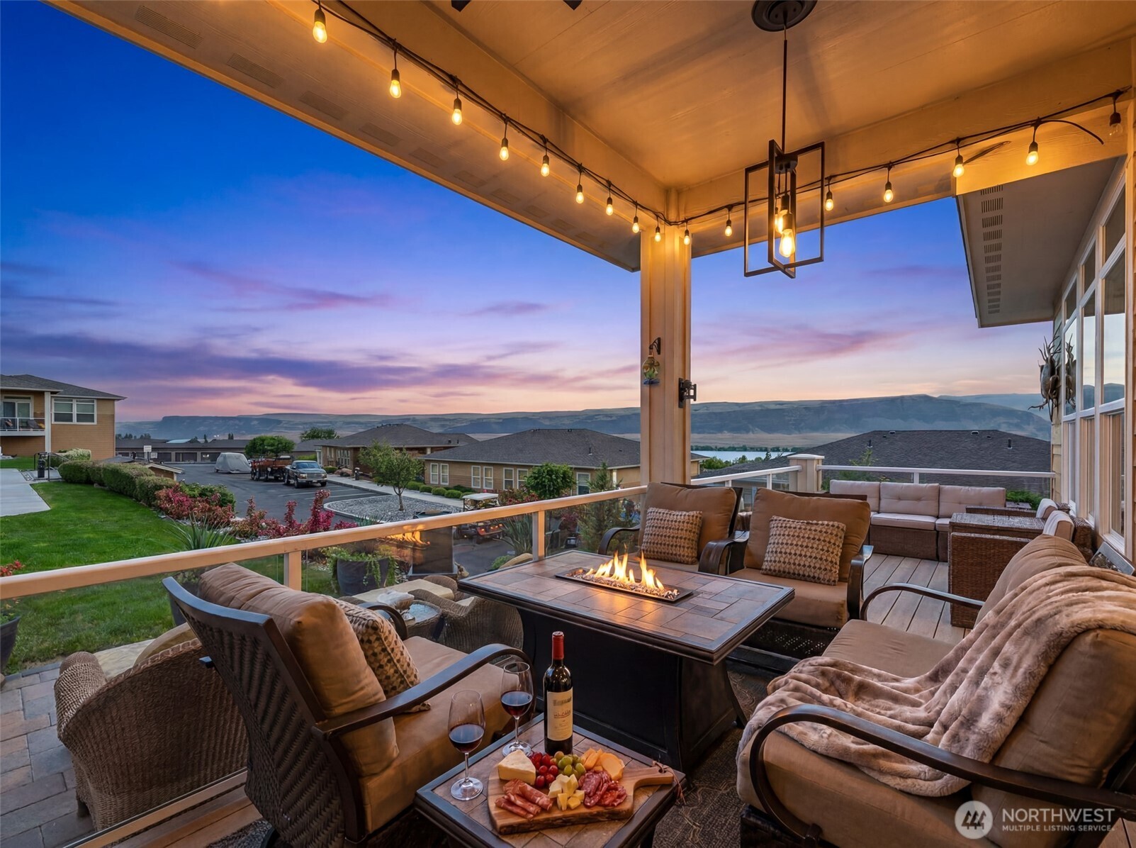 9119 Seahawk Lane NW, Quincy, WA 98848