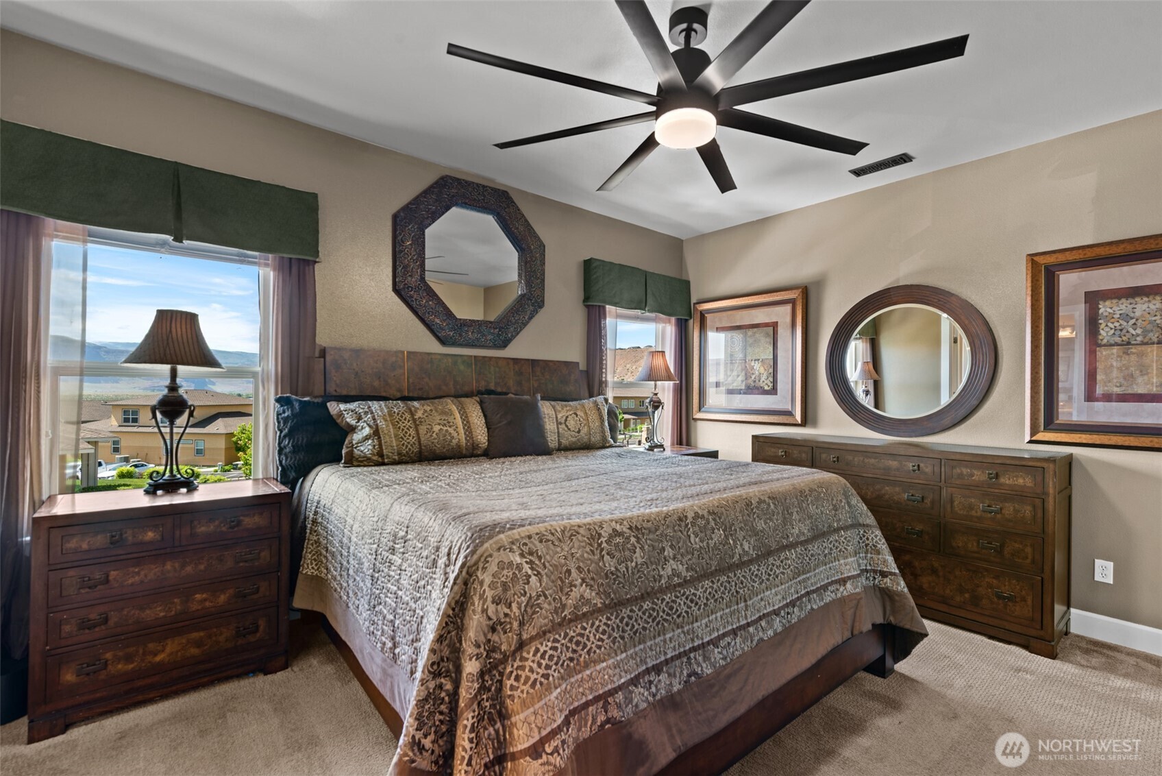9119 Seahawk Lane NW, Quincy, WA 98848