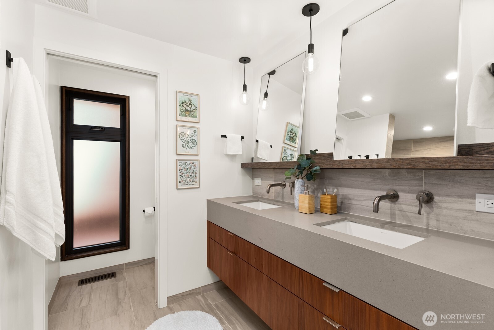 1218 NW 118th Street , Seattle, WA 98177