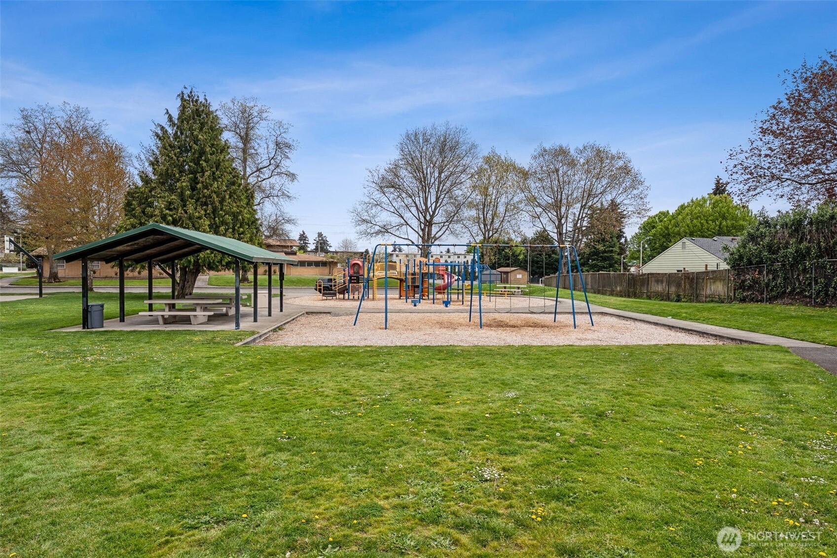 10402 Douglas Drive SW, Lakewood, WA 98499