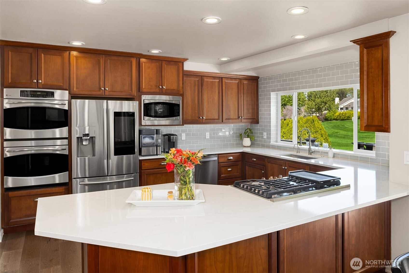 20724 NE 142nd Street , Woodinville, WA 98077