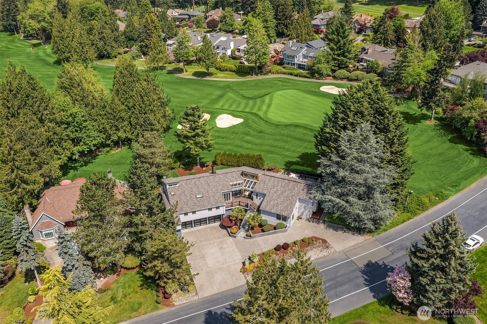 20724 NE 142nd Street , Woodinville, WA 98077