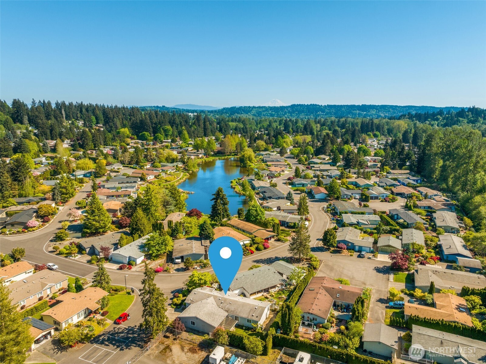 23606 Lake Dr W, Bothell, WA 98021
