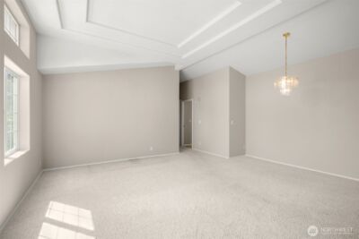 23606 Lake Dr W, Bothell, WA 98021 - Photo 4