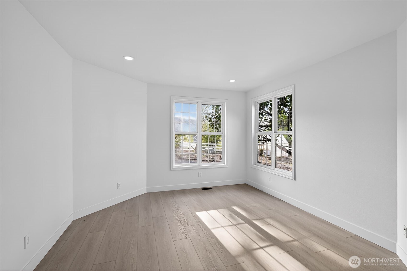 31728 SE Issaquah Fall City Road , Fall City, WA 98024
