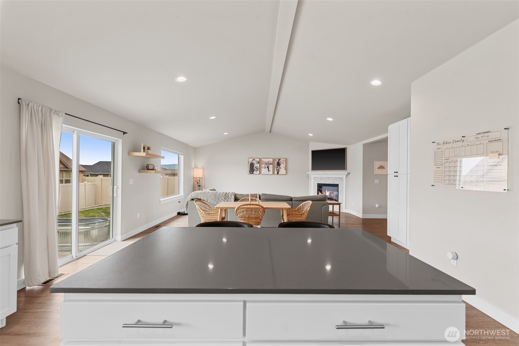 282 Emma Drive , Wenatchee, WA 98801