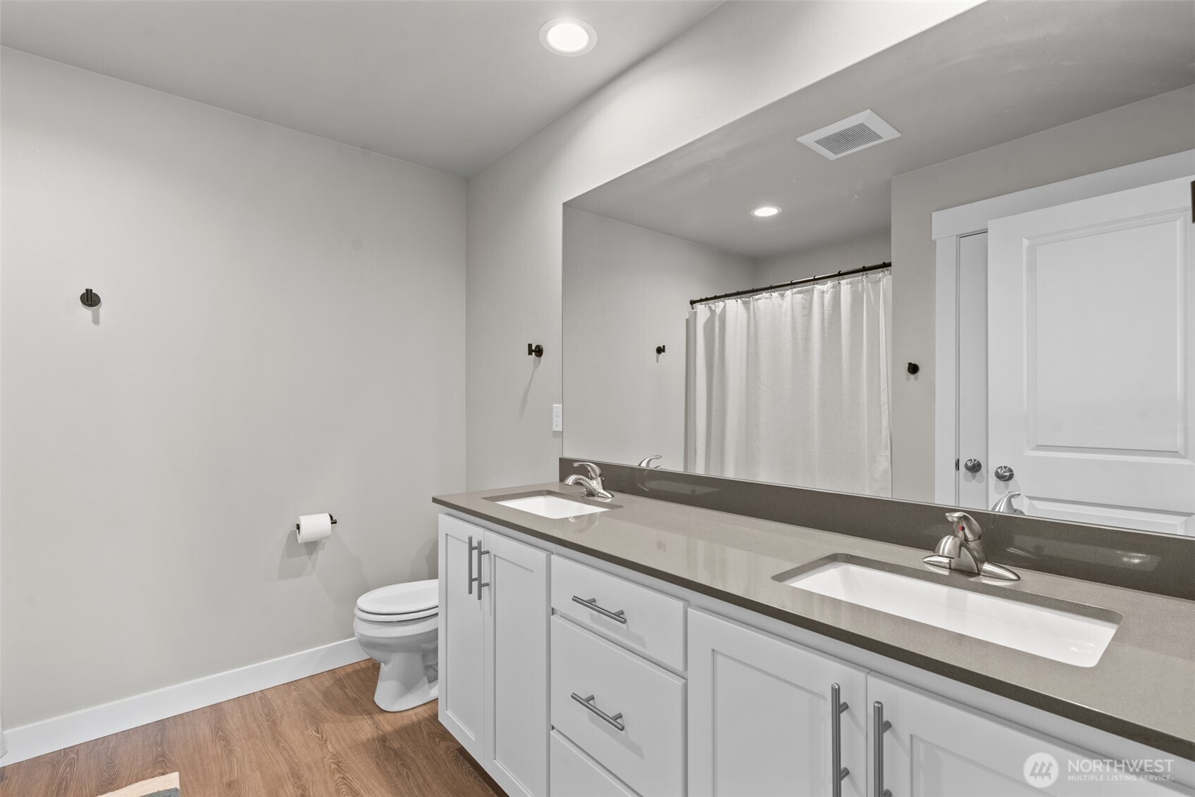 282 Emma Drive , Wenatchee, WA 98801