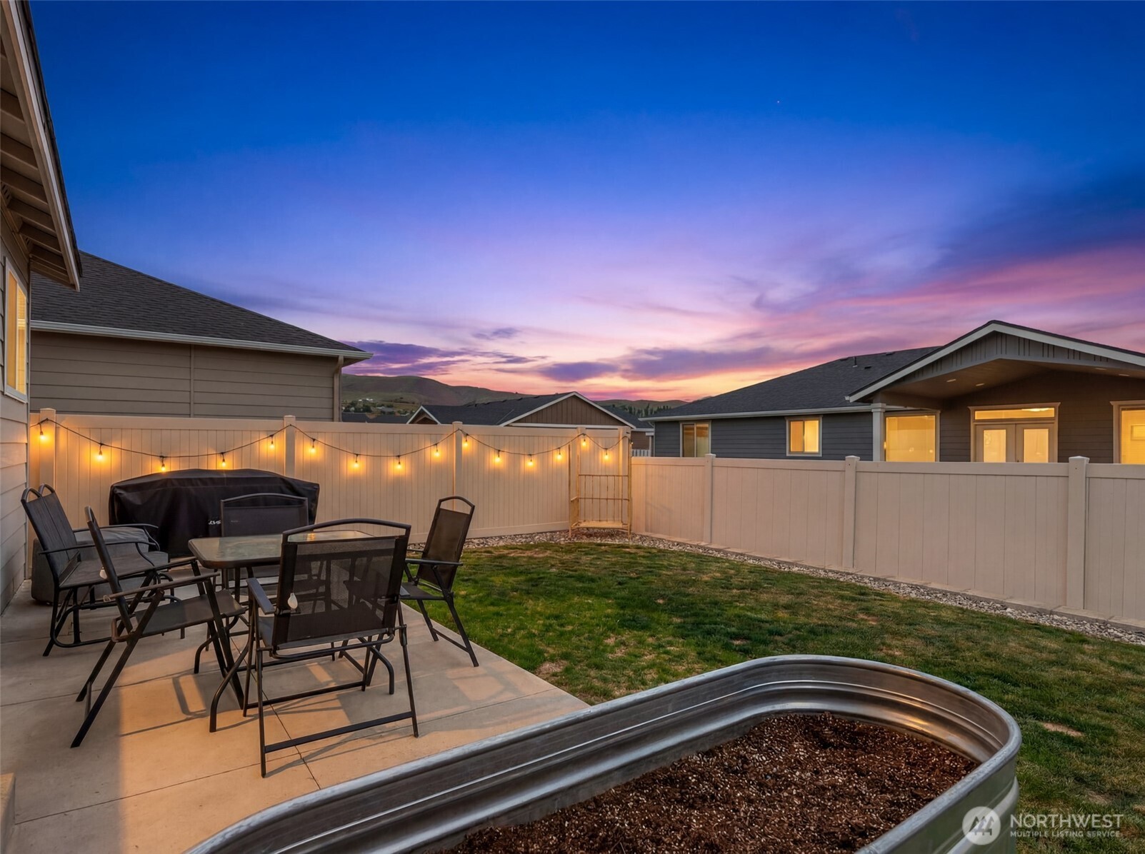 282 Emma Drive , Wenatchee, WA 98801