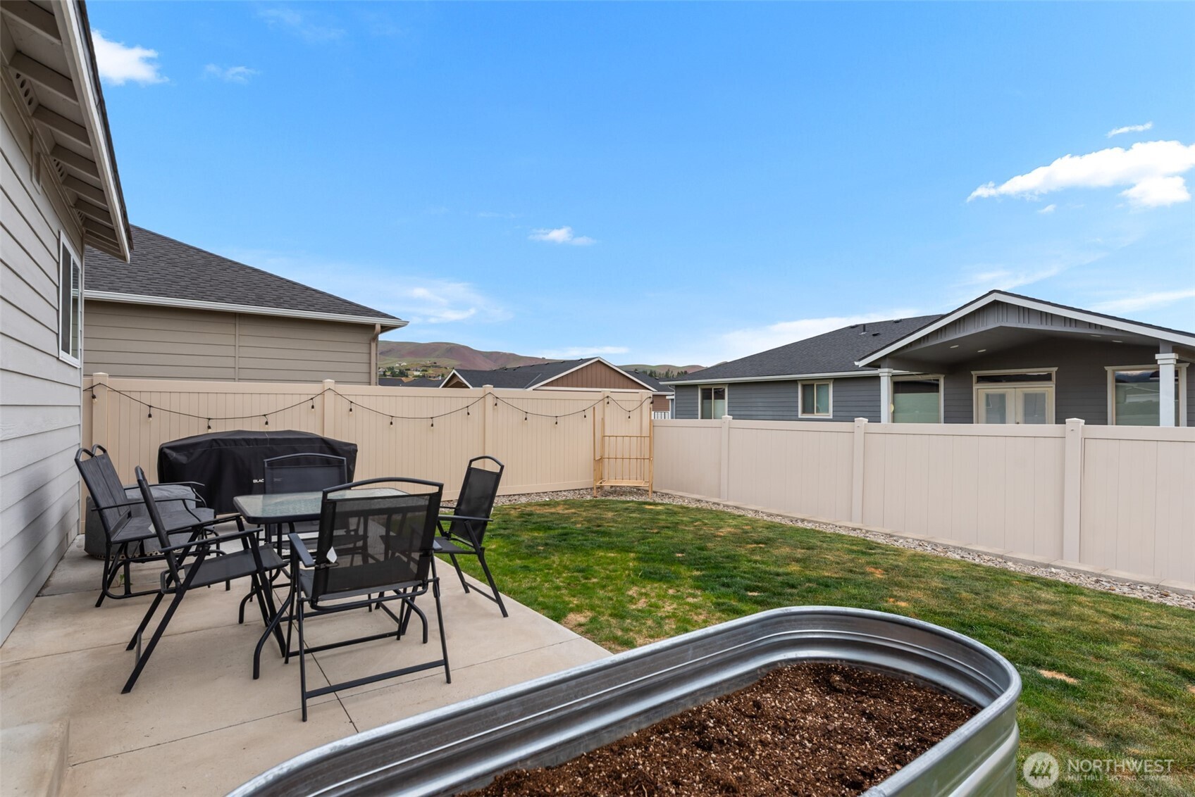 282 Emma Drive , Wenatchee, WA 98801