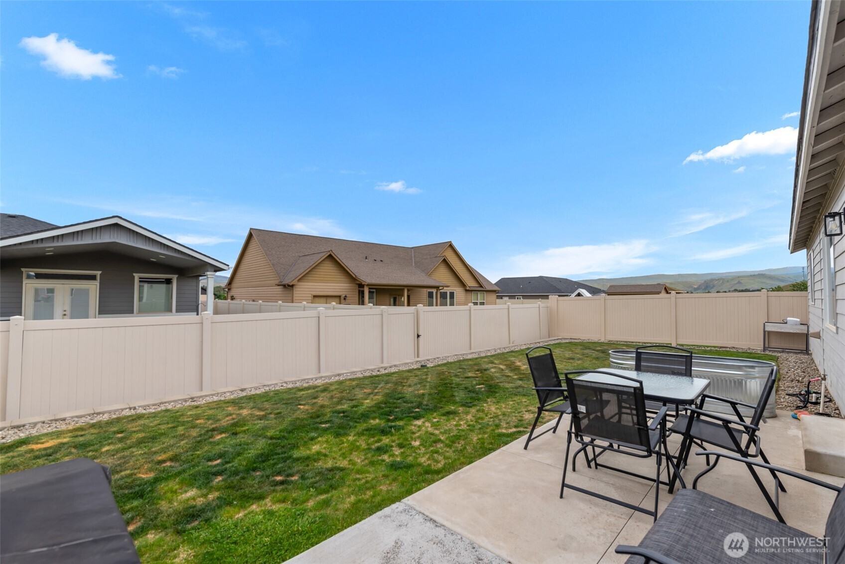 282 Emma Drive , Wenatchee, WA 98801