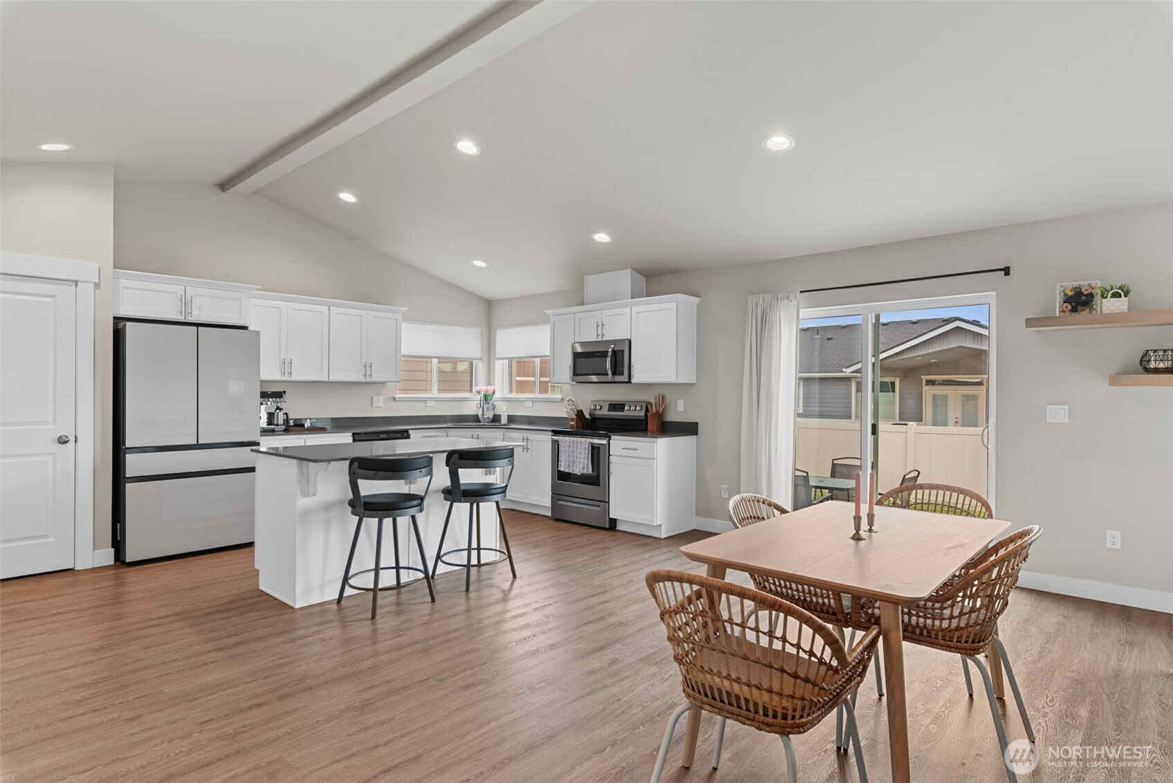 282 Emma Drive , Wenatchee, WA 98801