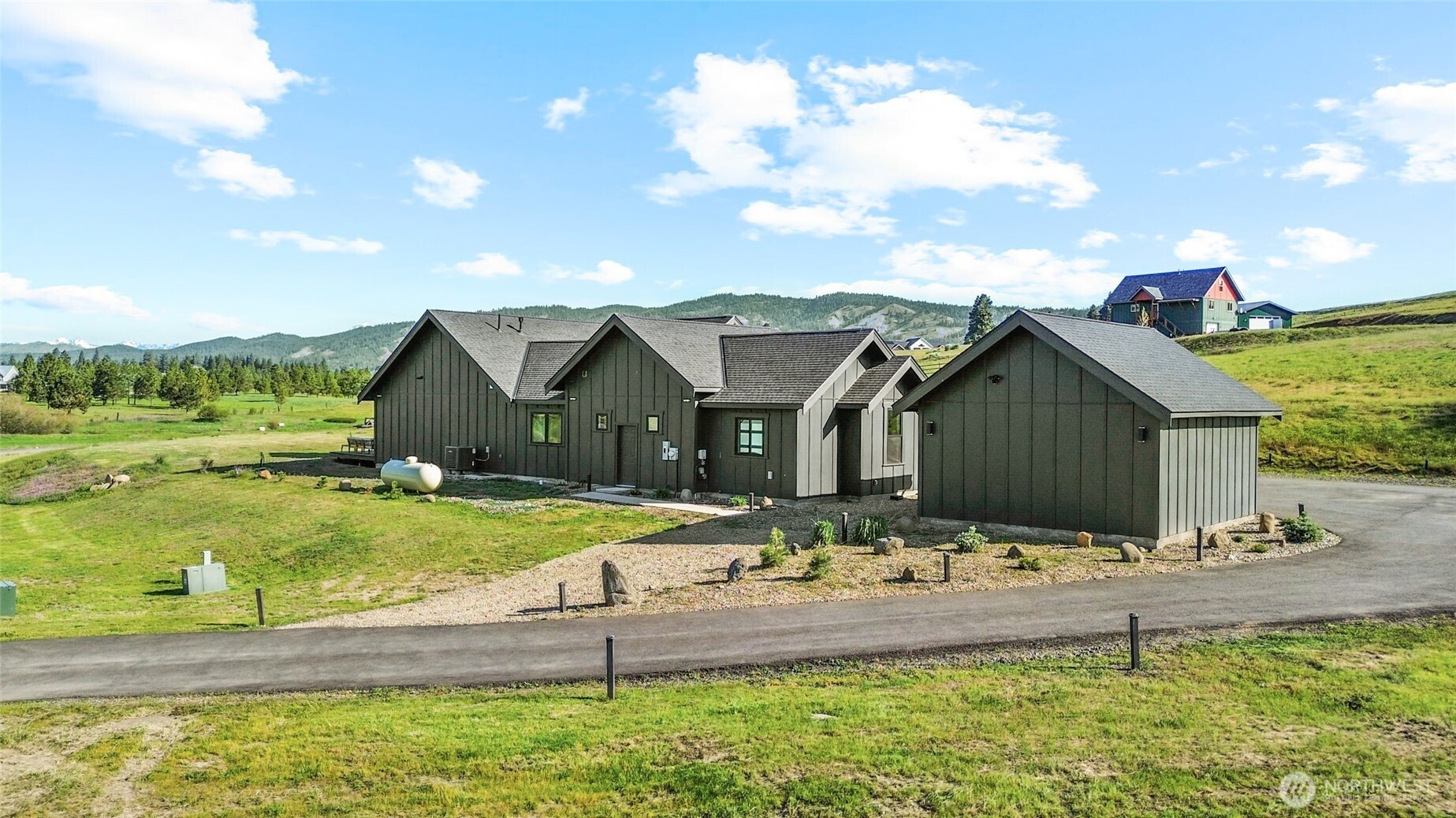 2681 Hidden Valley Road , Cle Elum, WA 98922