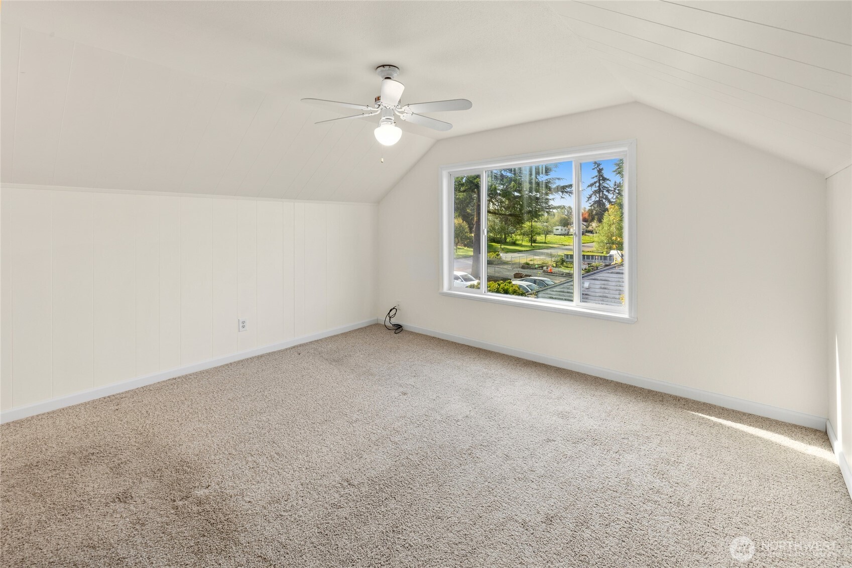 9334 E B Street , Tacoma, WA 98445