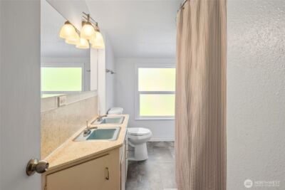 9334 E B Street , Tacoma, WA 98445 - Photo 21