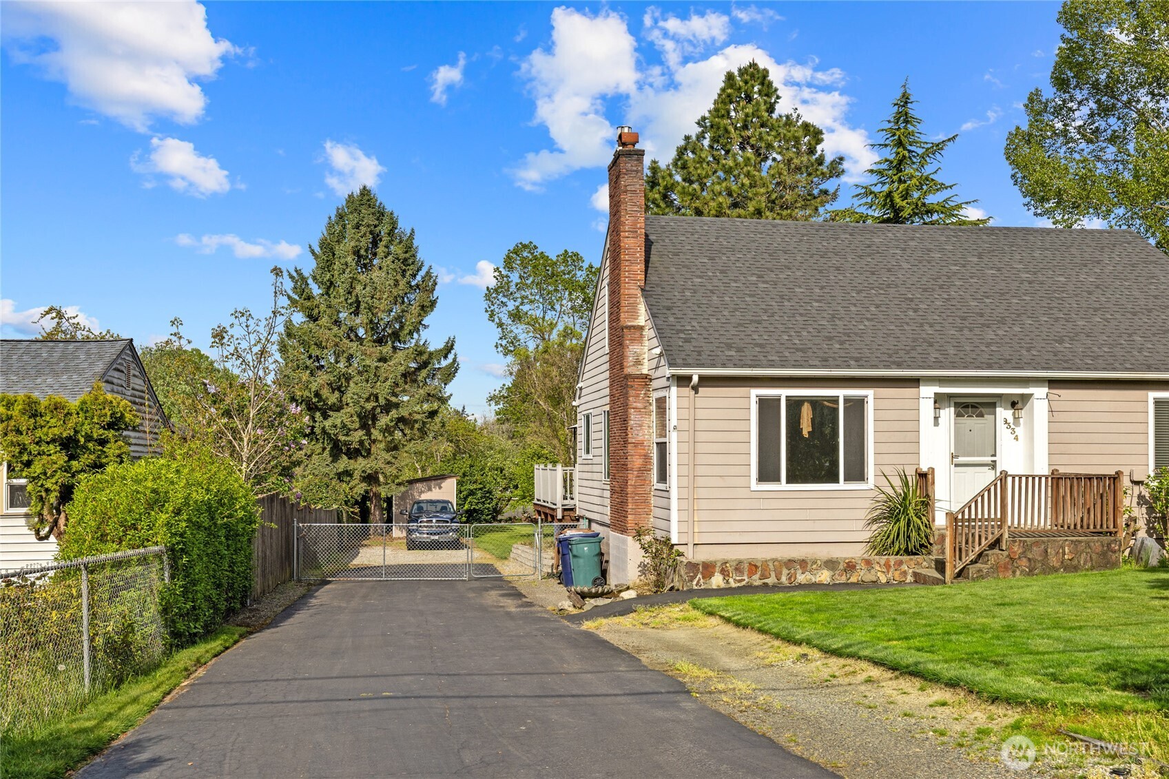 9334 E B Street , Tacoma, WA 98445