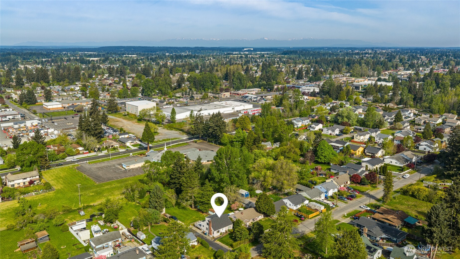9334 E B Street , Tacoma, WA 98445