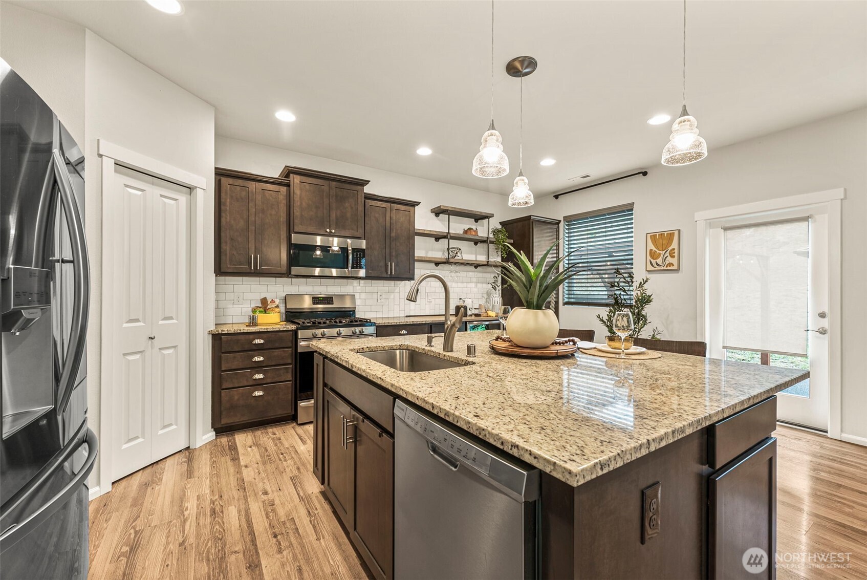 2744 Saga Court NE, Lacey, WA 98516