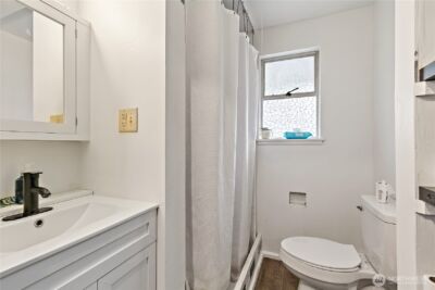 23442 27th Avenue S, Des Moines, WA 98198 - Photo 18