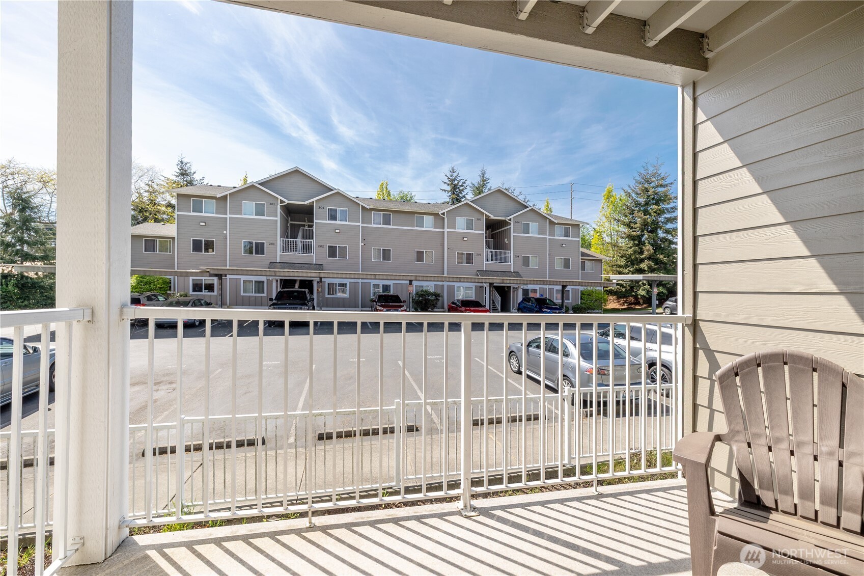 1670 SW Mulberry Street #B201, Oak Harbor, WA 98277