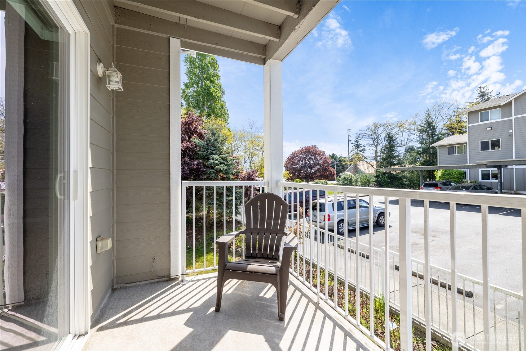 1670 SW Mulberry Street #B201, Oak Harbor, WA 98277