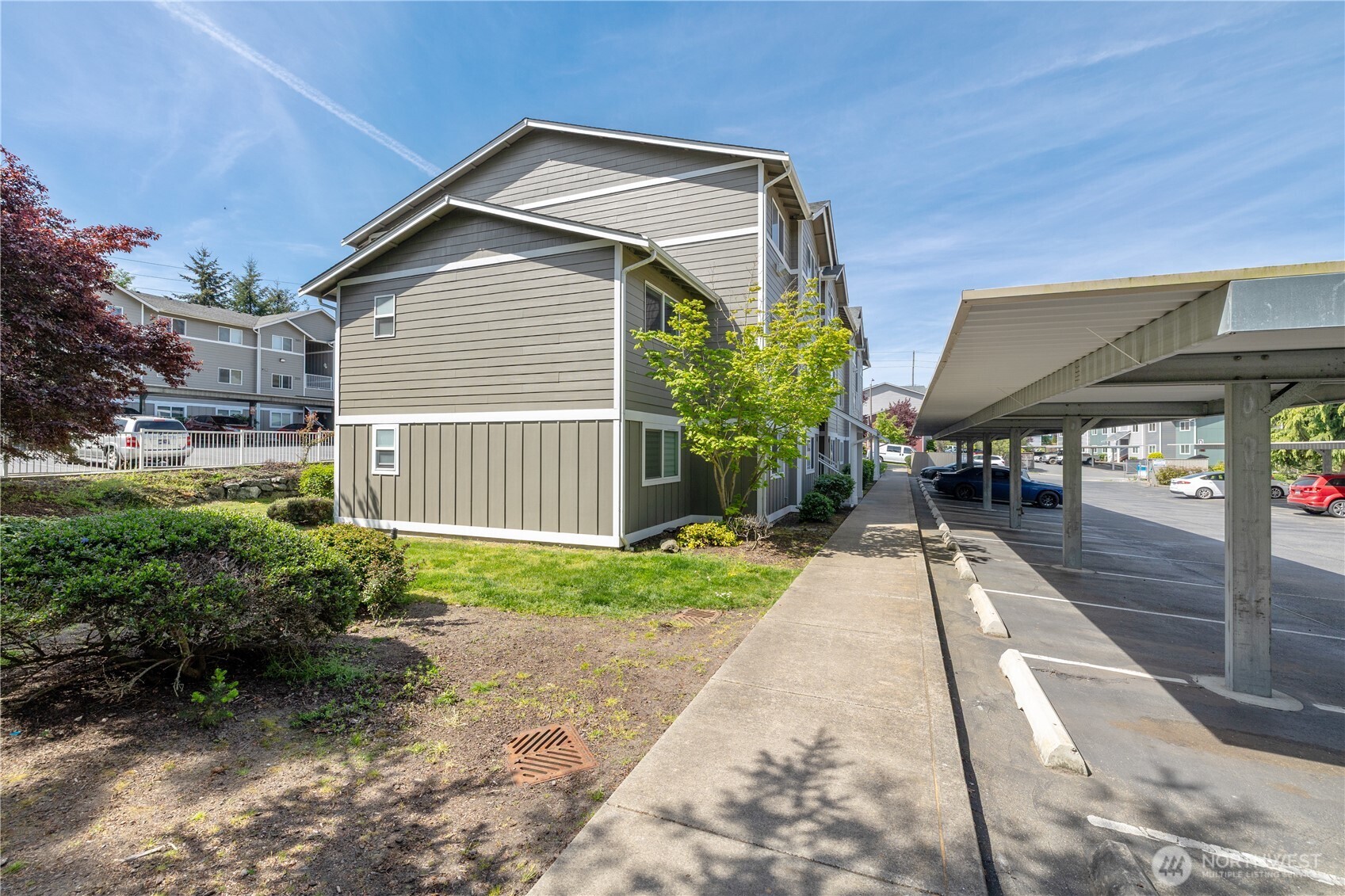 1670 SW Mulberry Street #B201, Oak Harbor, WA 98277