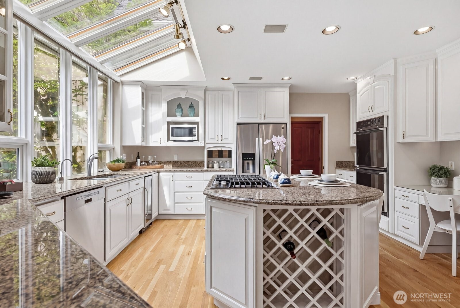 19925 NE 129th Street , Woodinville, WA 98077-7693