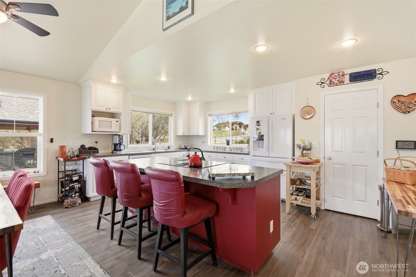 207 Manson View Drive , Manson, WA 98831