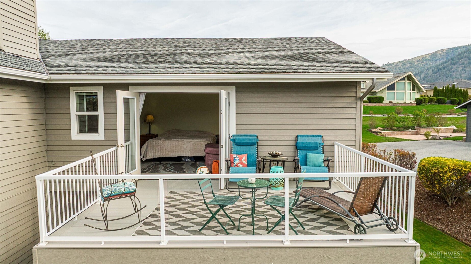 207 Manson View Drive , Manson, WA 98831
