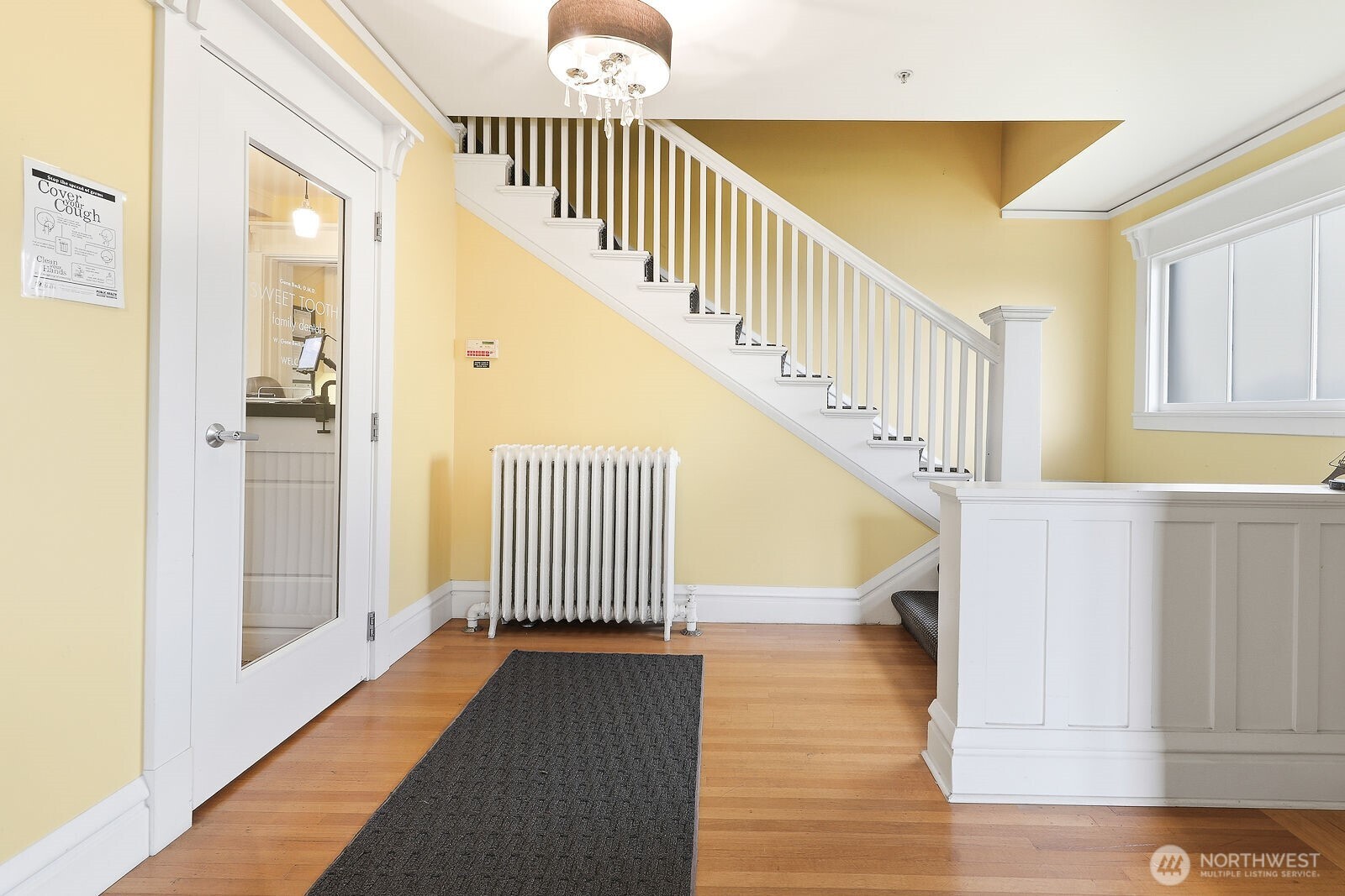 211 14th Avenue E, Seattle, WA 98112