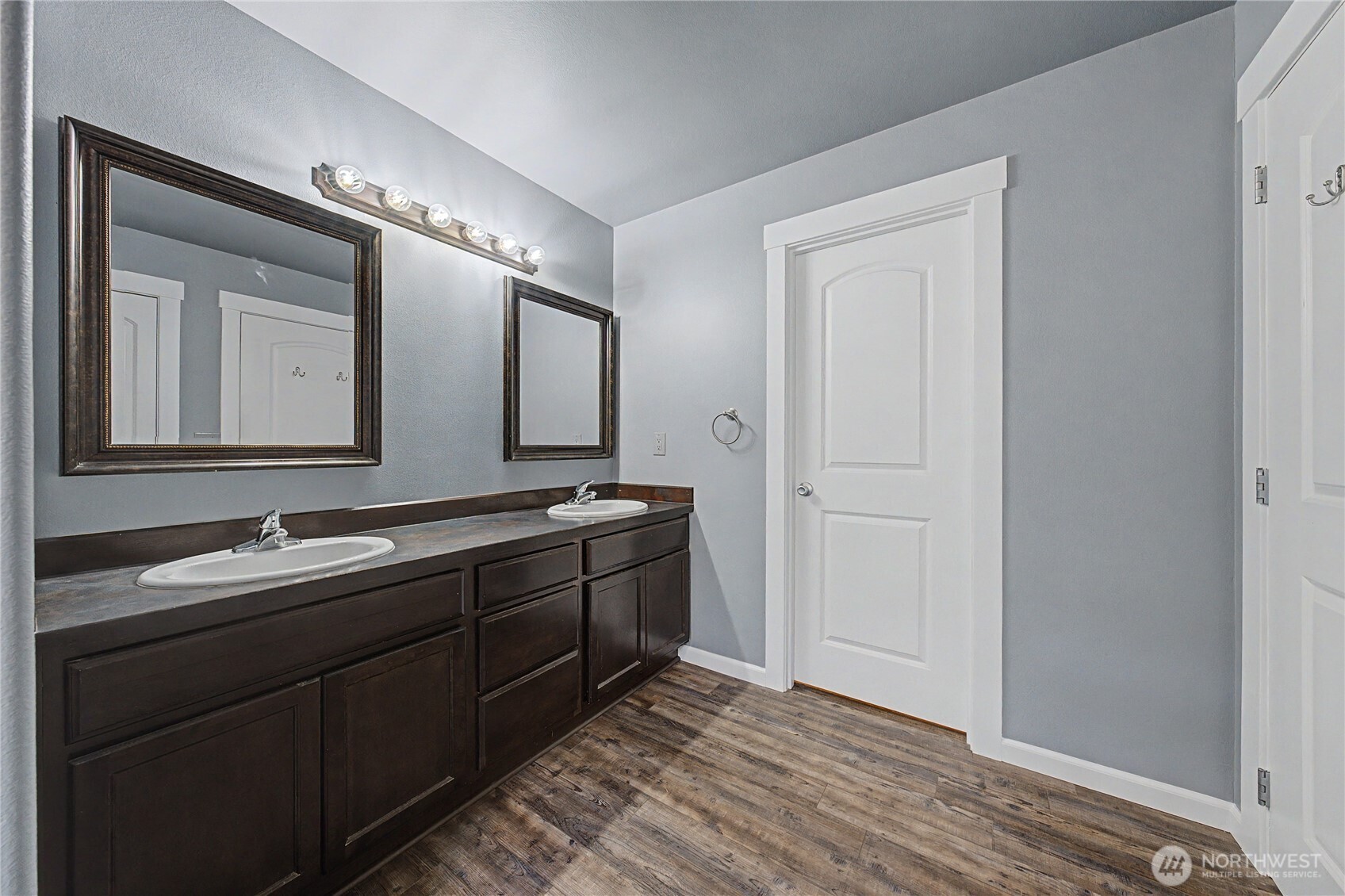 21 Ambrosia Lane , Malaga, WA 98828