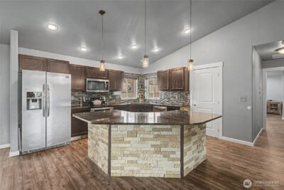 21 Ambrosia Lane , Malaga, WA 98828 - Photo 10