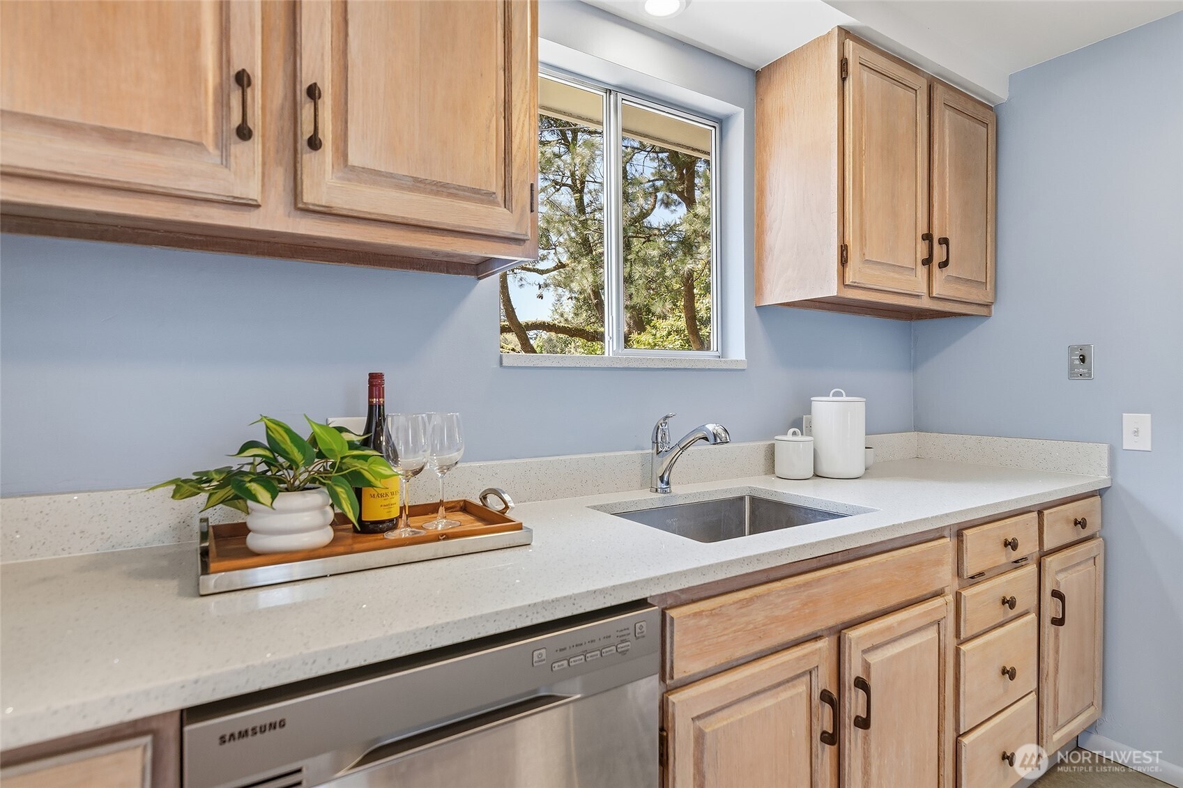 18024 Corliss Avenue N, Shoreline, WA 98133