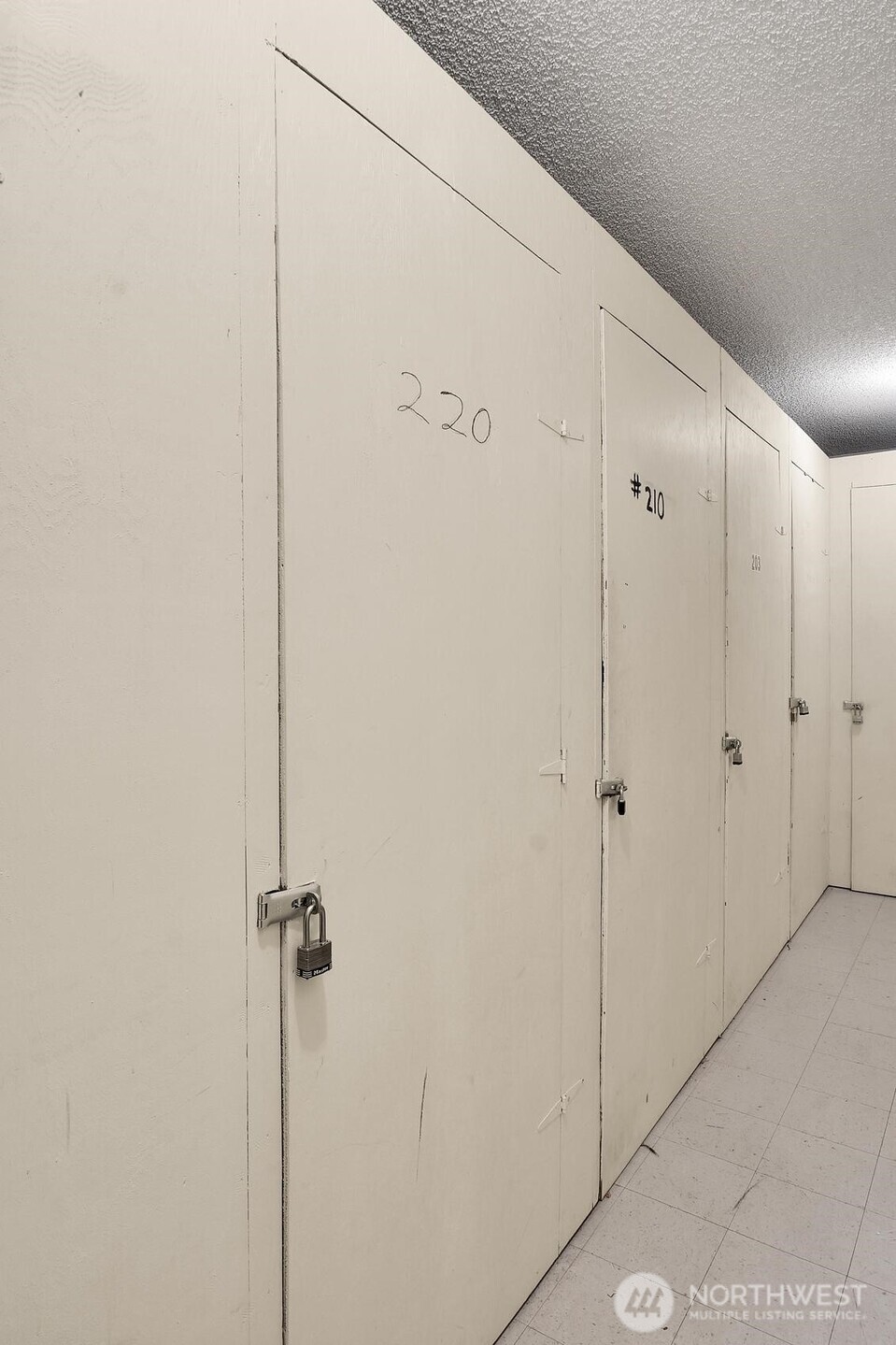 7217 NE 175th Street #220, Kenmore, WA 98028