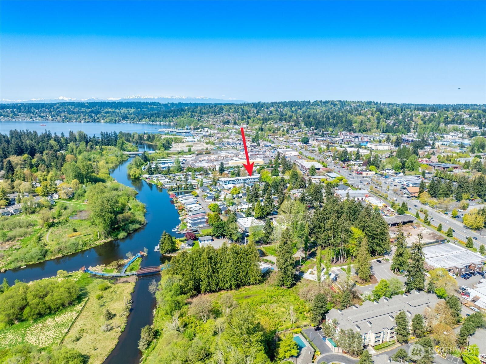 7217 NE 175th Street #220, Kenmore, WA 98028