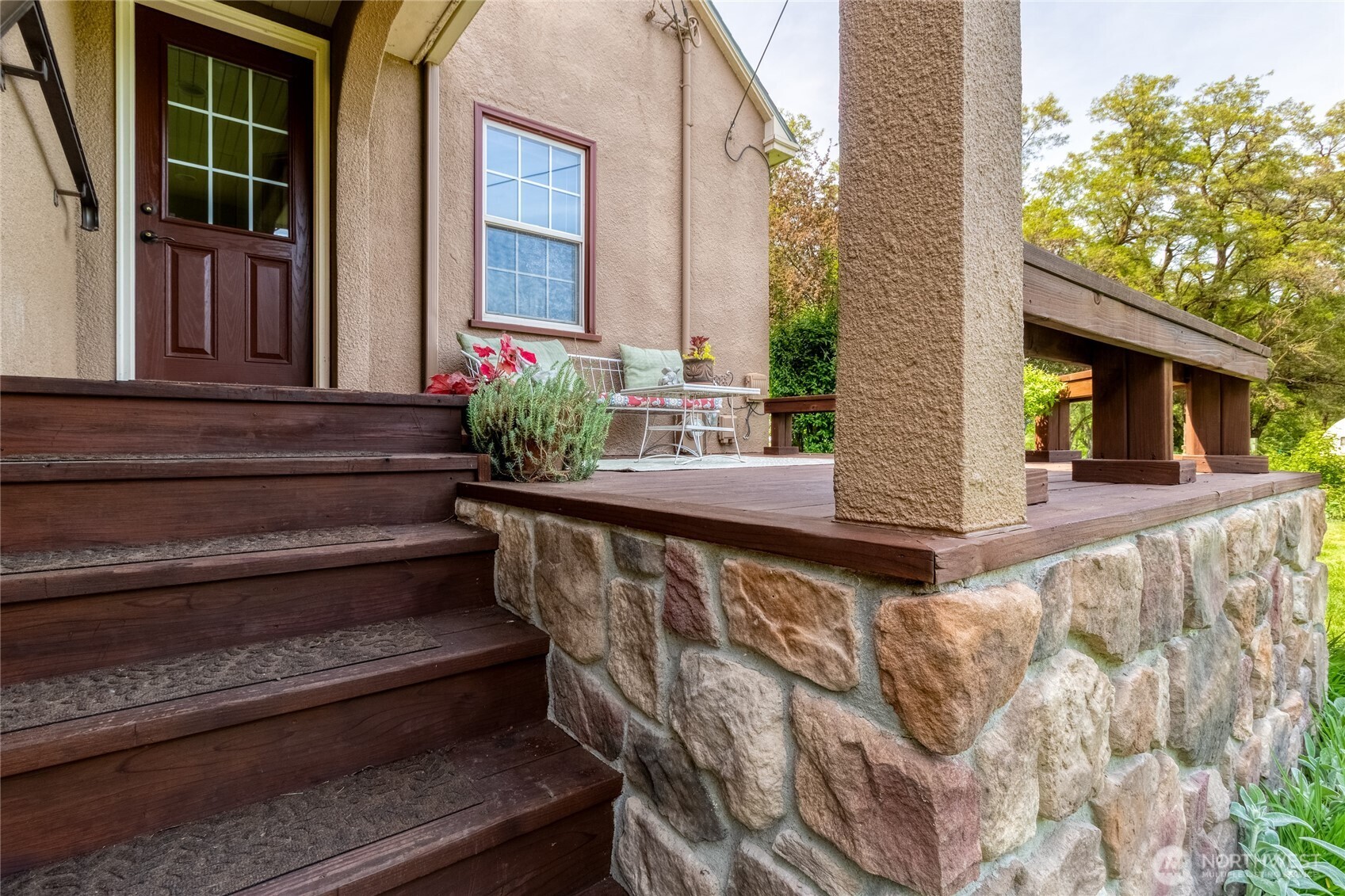 2904 Old Milton Highway , Walla Walla, WA 99362