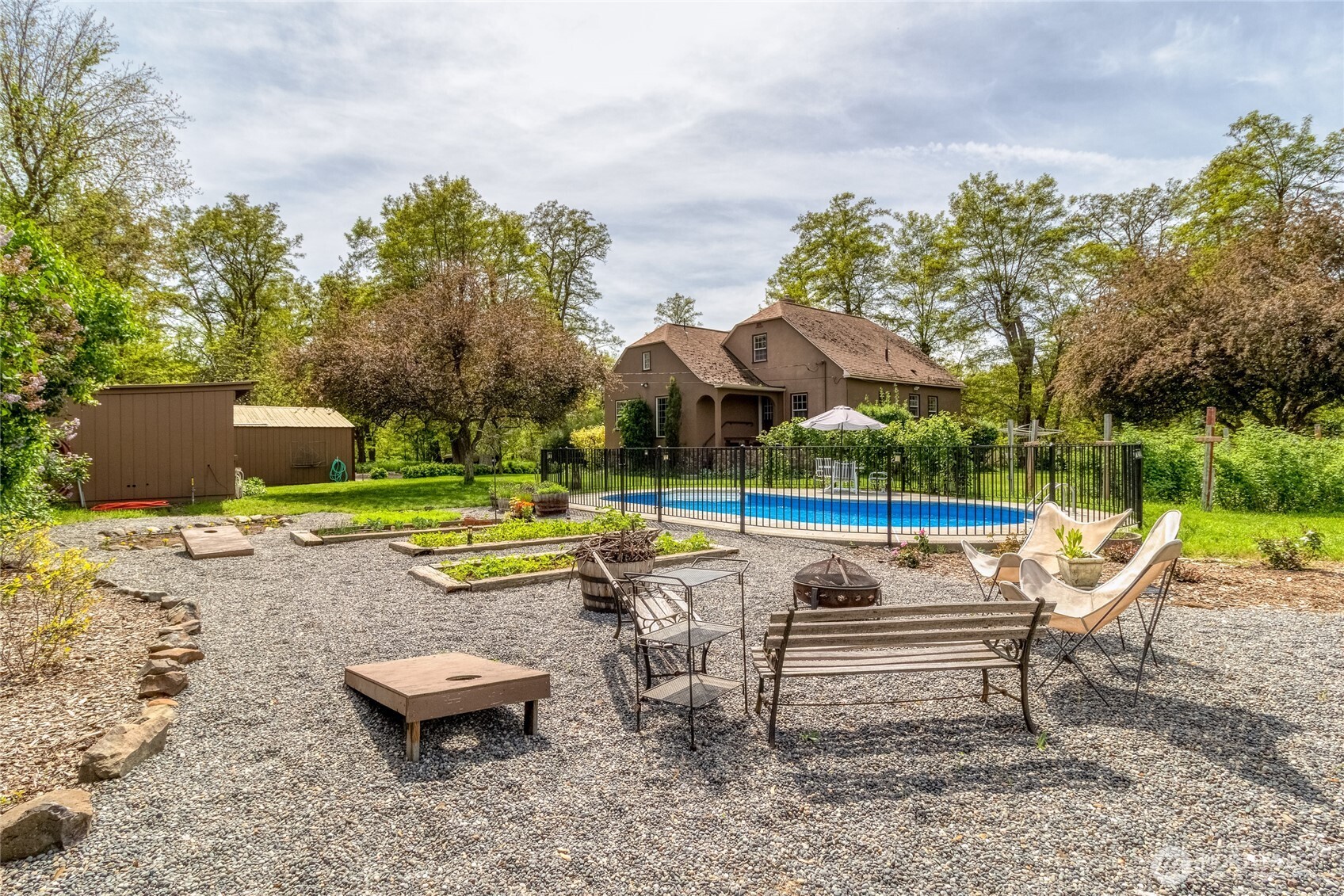 2904 Old Milton Highway , Walla Walla, WA 99362