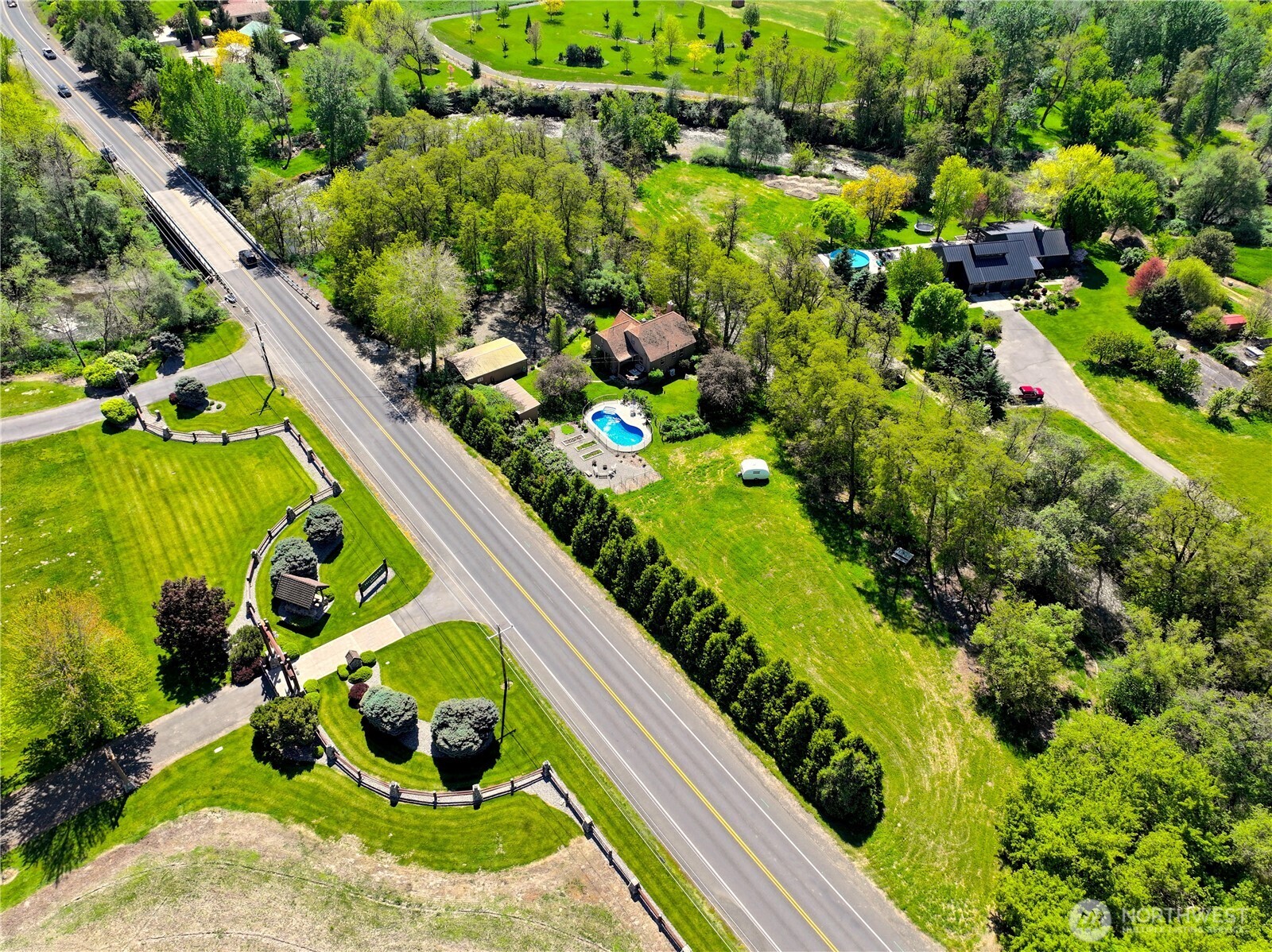 2904 Old Milton Highway , Walla Walla, WA 99362