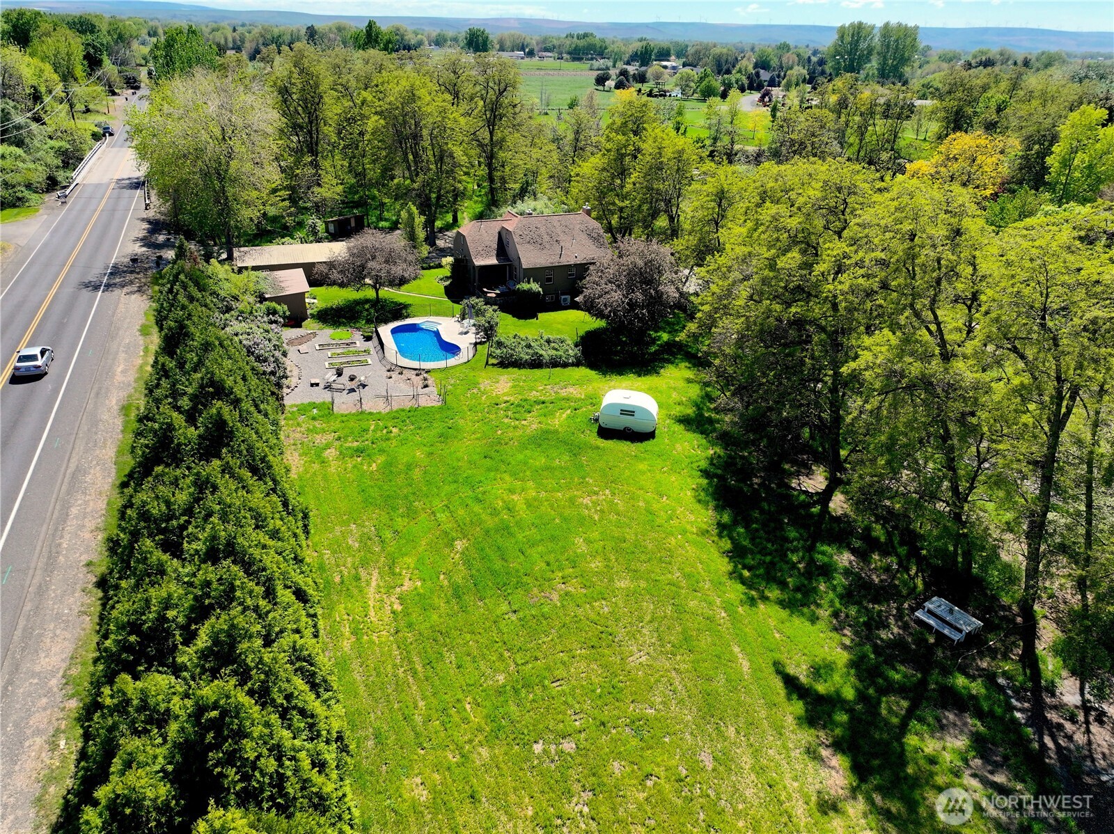 2904 Old Milton Highway , Walla Walla, WA 99362