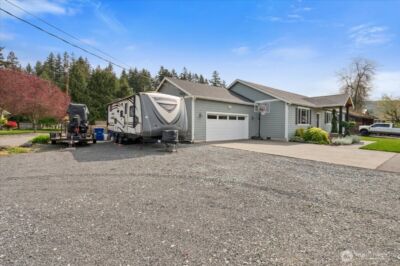 171 9th St NW , Carbonado, WA 98323 - Photo 3