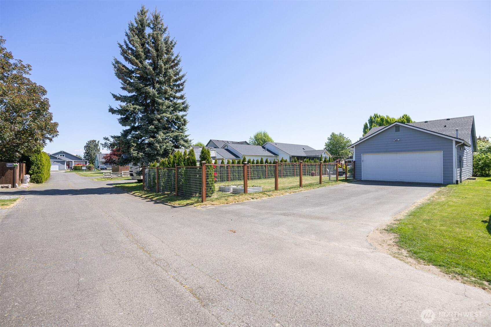 1225 Ash Street , Lynden, WA 98264