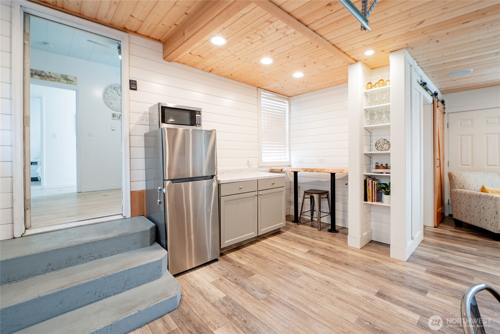 2411 Dodd Street , Blaine, WA 98230