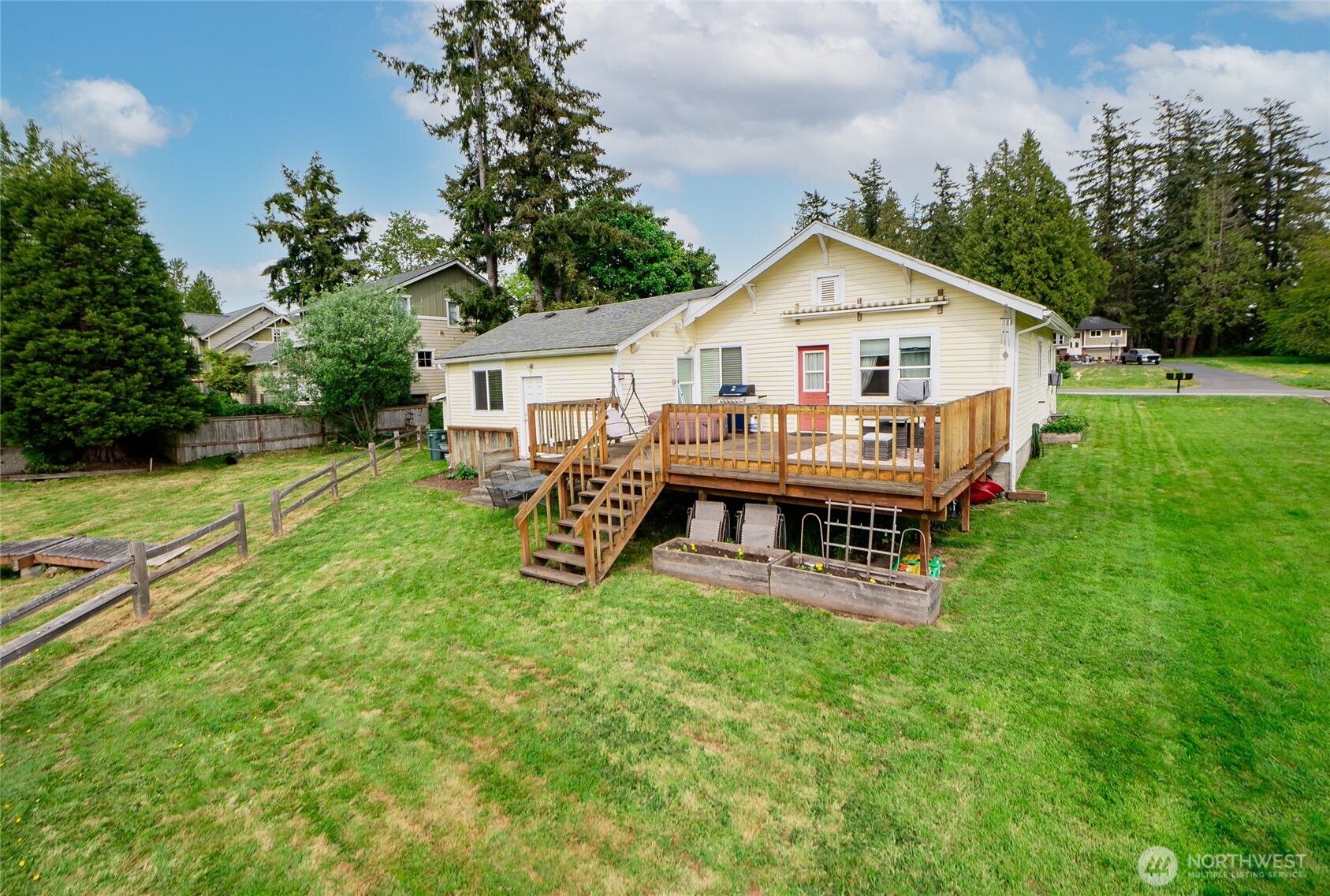 2411 Dodd Street , Blaine, WA 98230