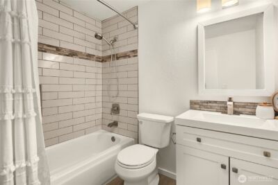19011 27th Drive SE, Bothell, WA 98012 - Photo 15