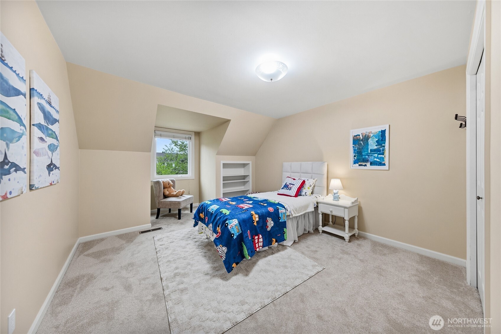 3630 204th Place NE, Sammamish, WA 98074