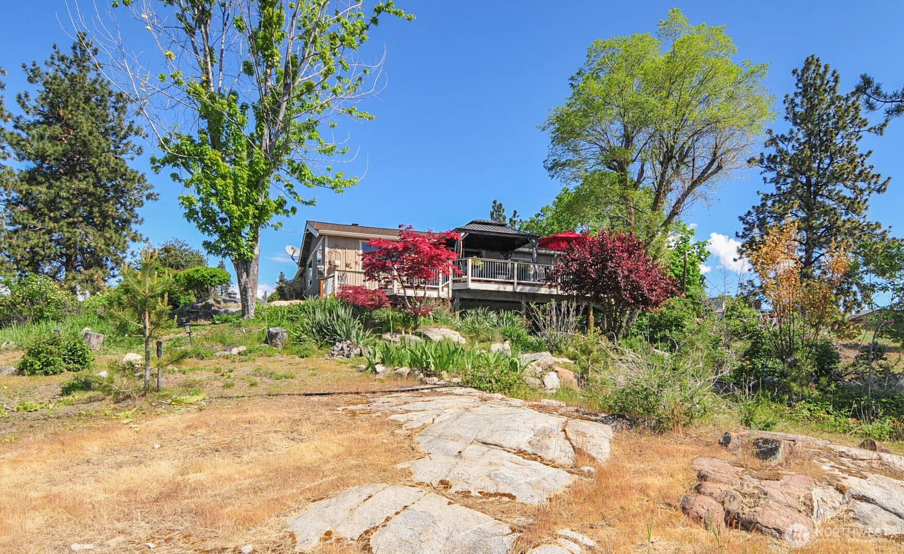553 Summit Boulevard , Manson, WA 98831