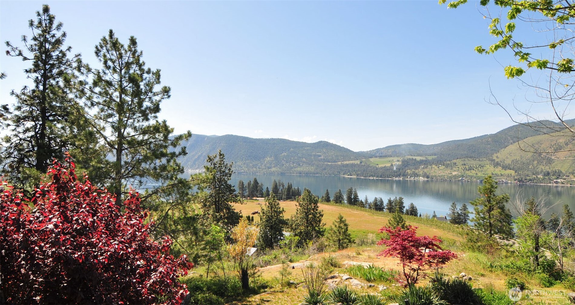 553 Summit Boulevard , Manson, WA 98831