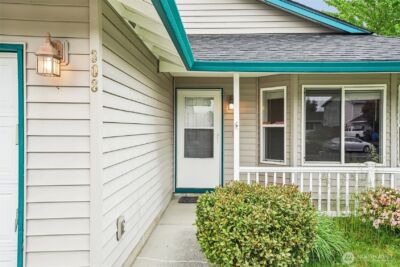 308 SE 9th Street , Battle Ground, WA 98604 - Photo 4