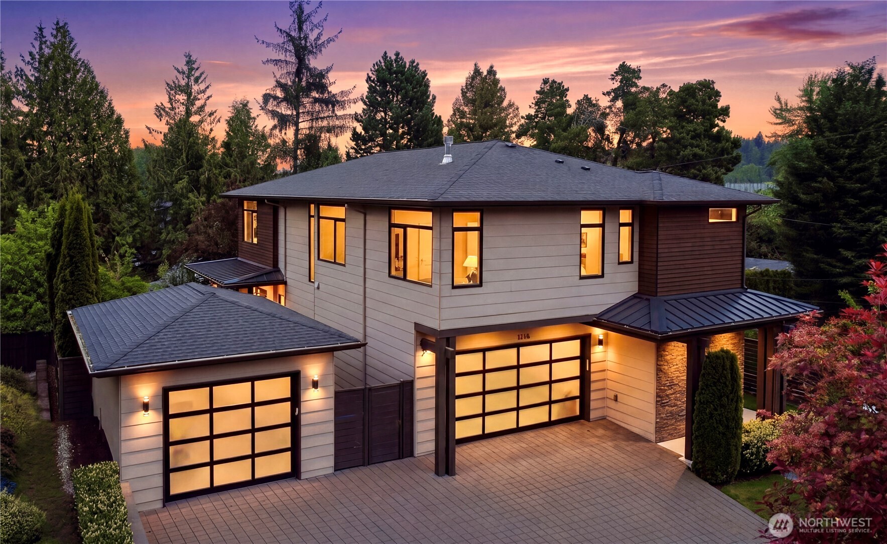 11276 SE 32nd Lane , Bellevue, WA 98004