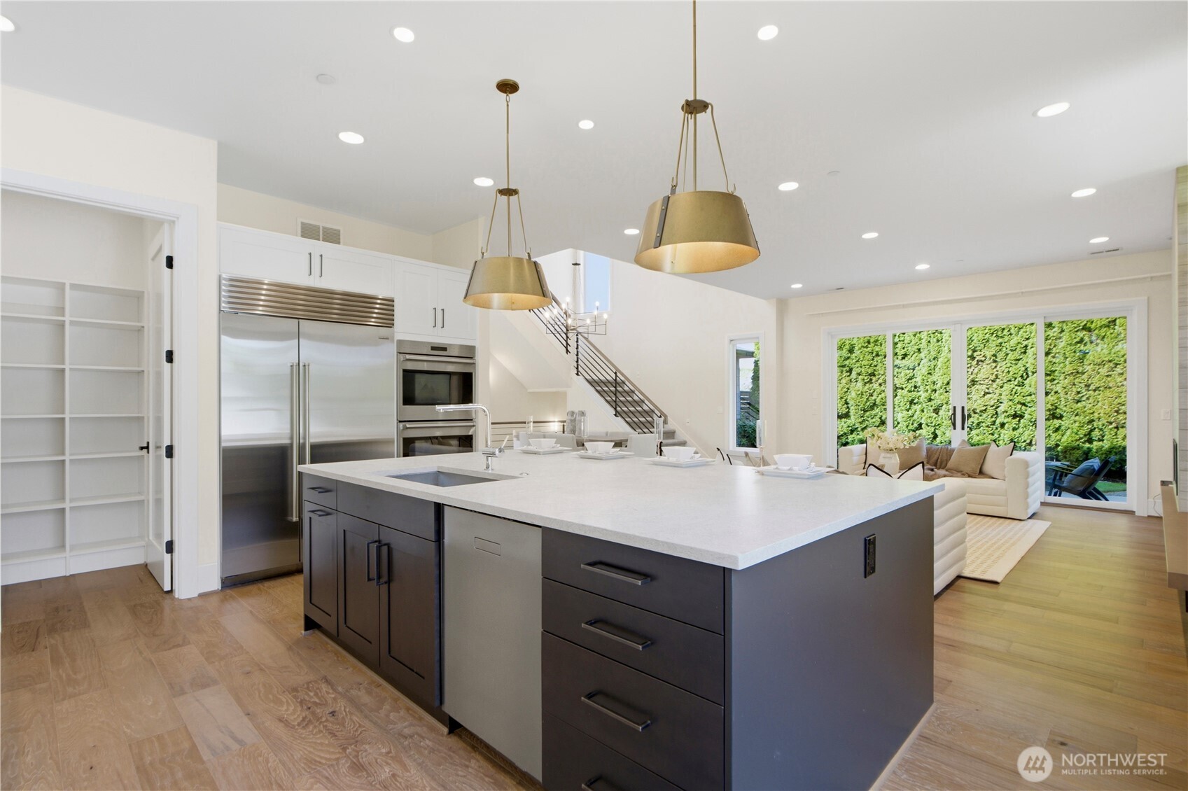 11276 SE 32nd Lane , Bellevue, WA 98004