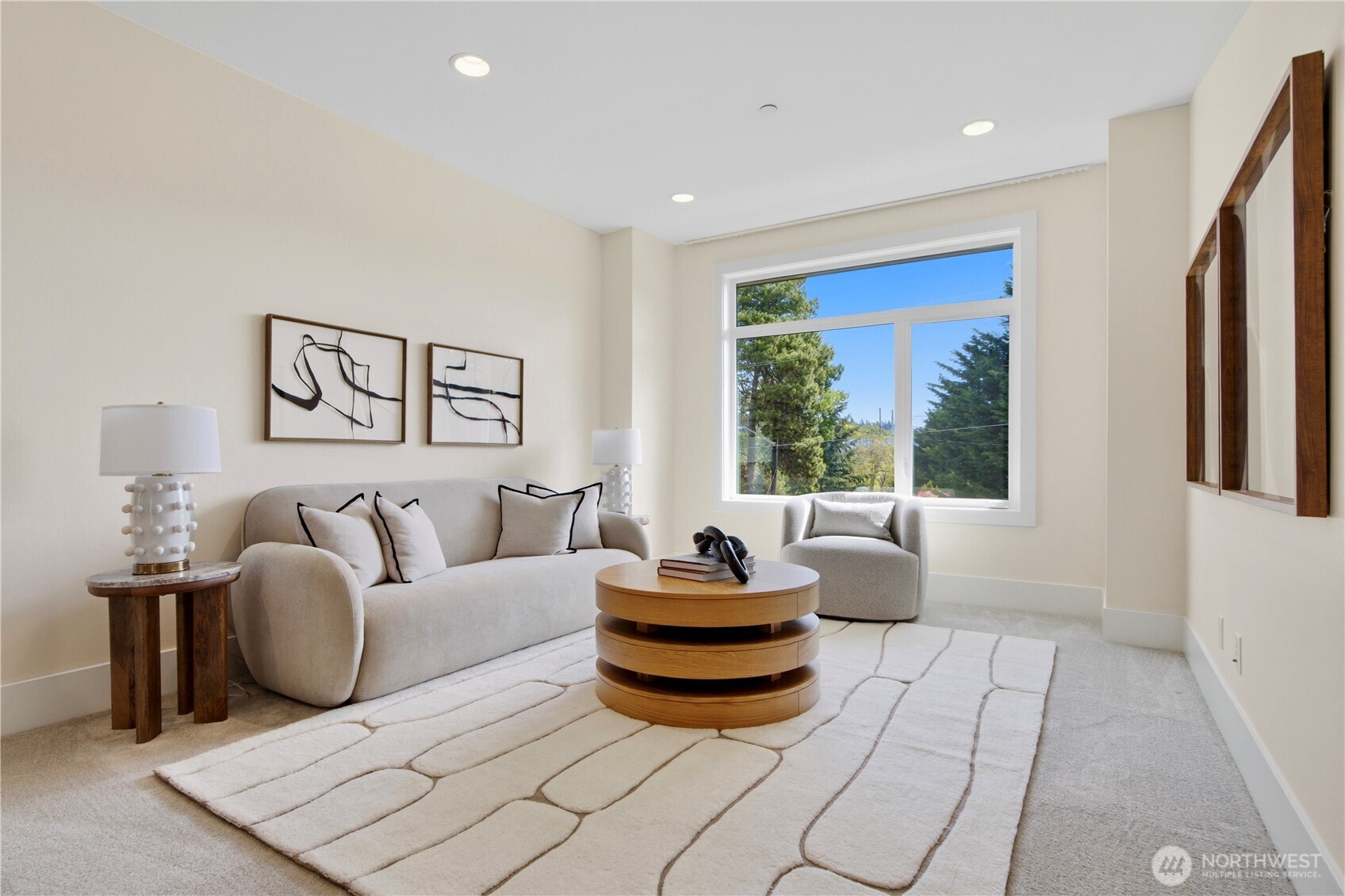 11276 SE 32nd Lane , Bellevue, WA 98004